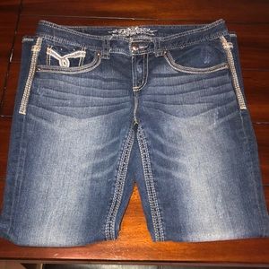 Maurice’s premium size 13/14 short jeans